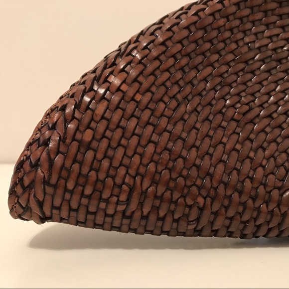 De Vecchi by Hamilton Hodge woven leather clutch - Picture 10 of 12